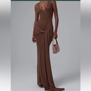 AYA MUSE
Alula belted lamé maxi dress in color almond - size M- NWT